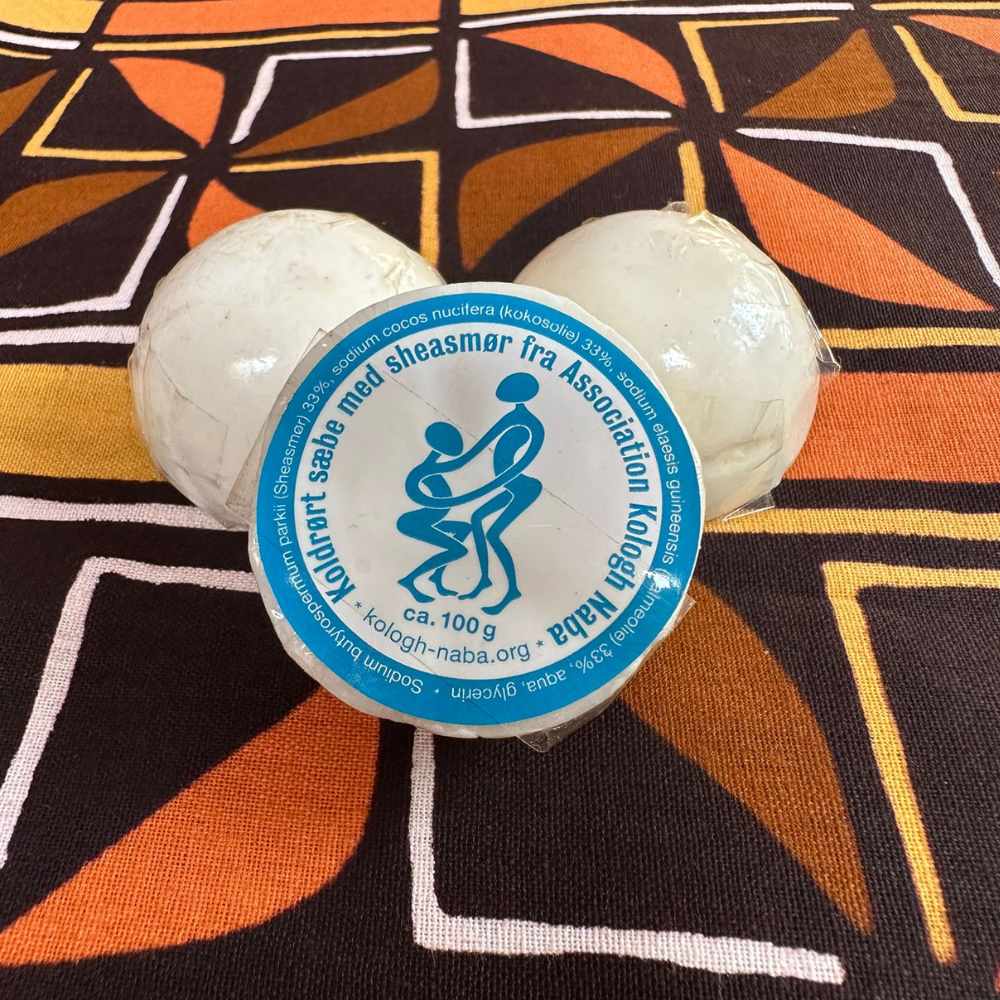 3 Kartité-Seifen in einer Tüte