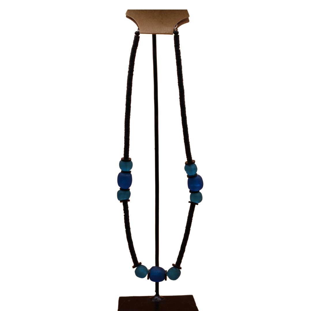 Halskette aus Baquelit-Scheiben und recyceltem Glas – Blau